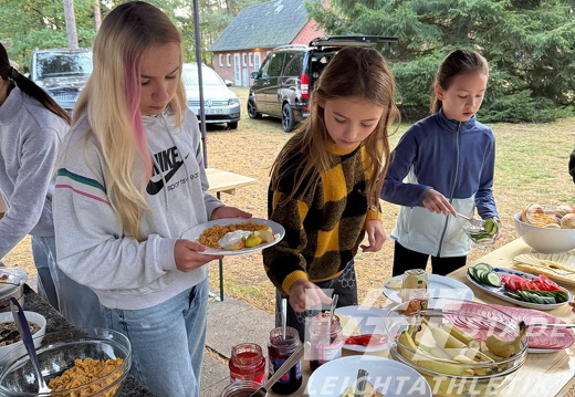 6bbd42e0-8578-4564-994b-d442bdf7fb76